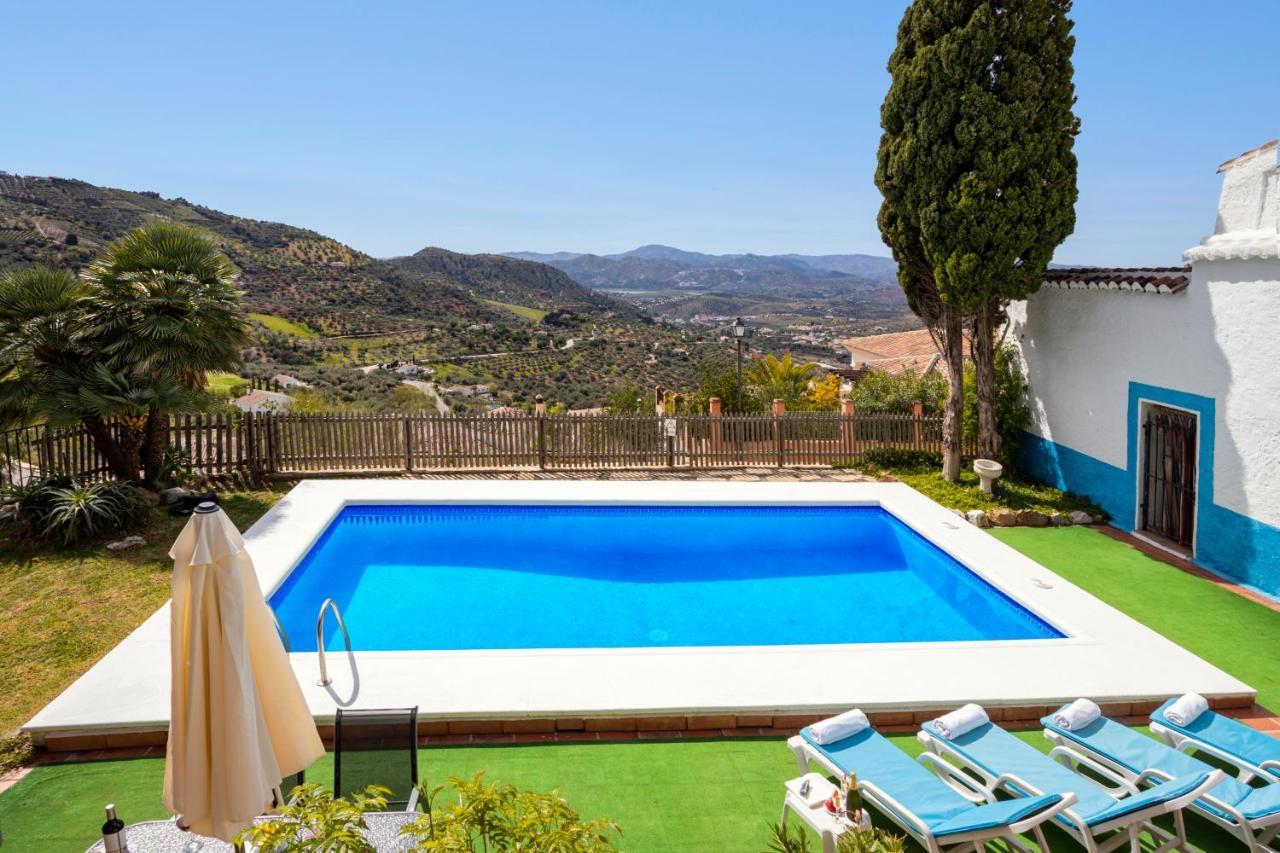 Villa Casa El Lagarillo Con Piscina Privada Alcaucín Esterno foto